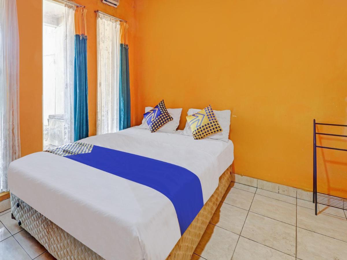 בנדונג Spot On 90632 Hotel Pelangi Indah Paskal מראה חיצוני תמונה