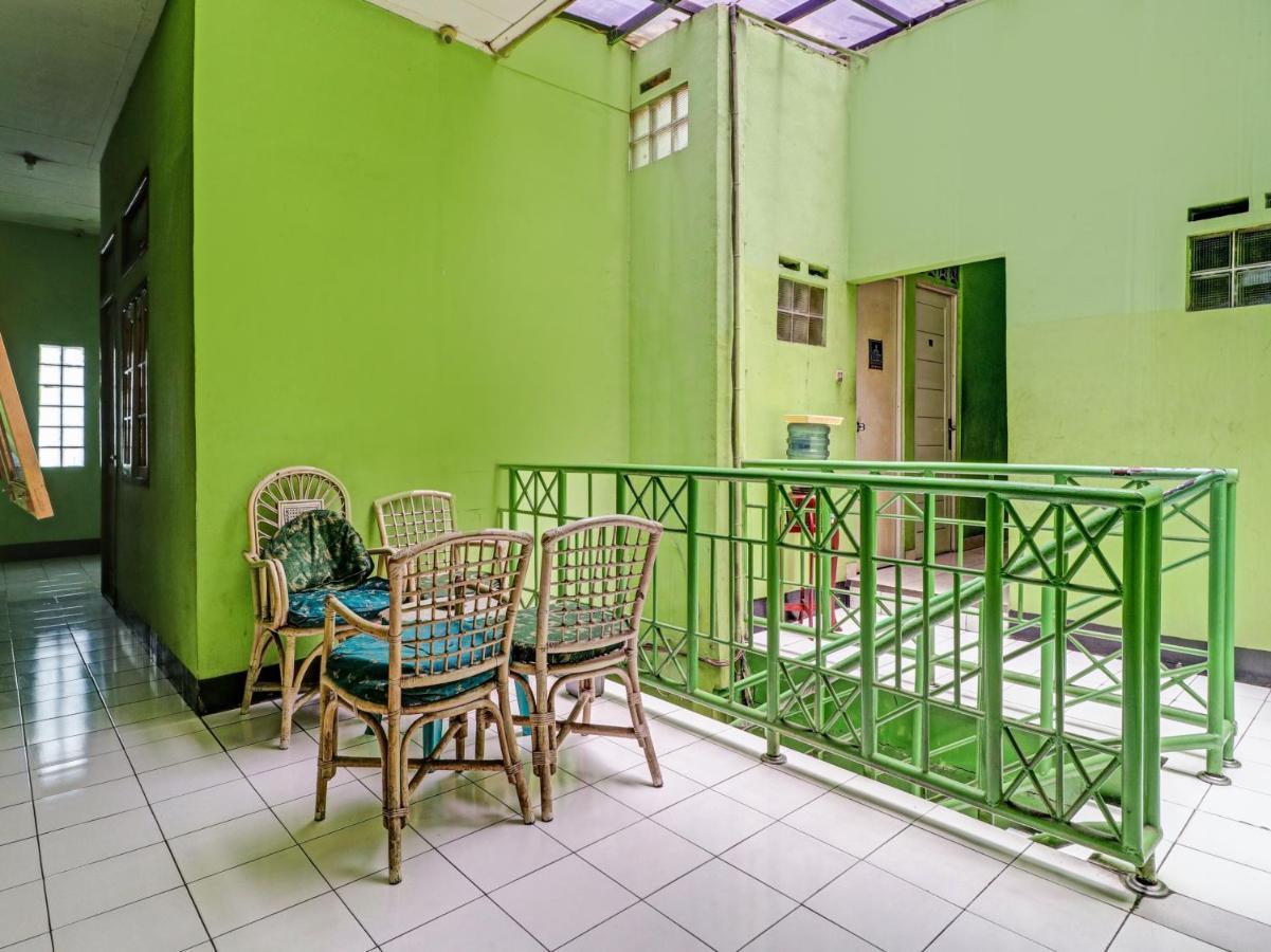 בנדונג Spot On 90632 Hotel Pelangi Indah Paskal מראה חיצוני תמונה