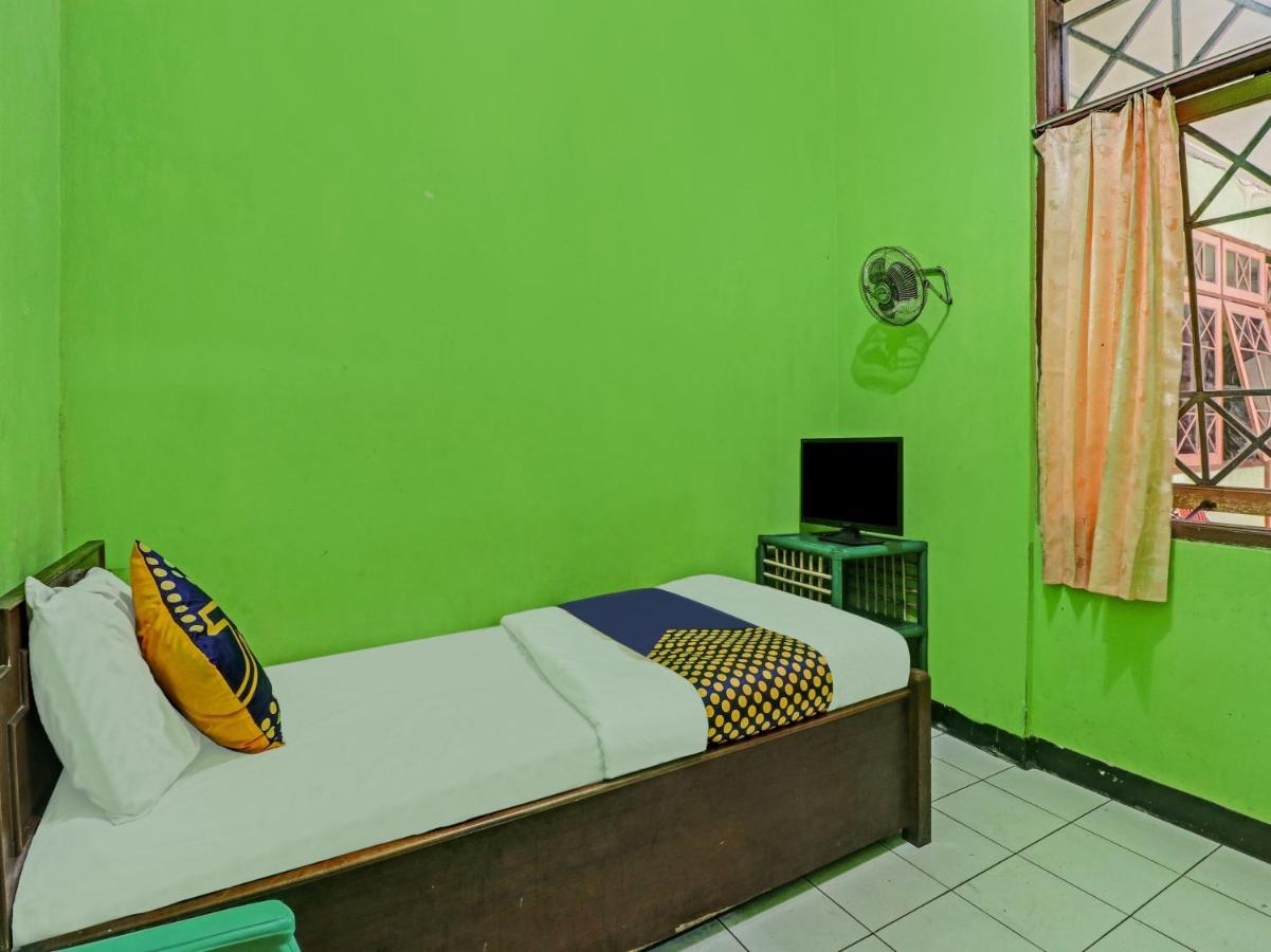בנדונג Spot On 90632 Hotel Pelangi Indah Paskal מראה חיצוני תמונה